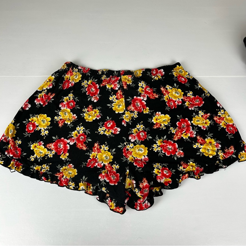 Bobbie Brookes Ladies Floral Shorts size XL